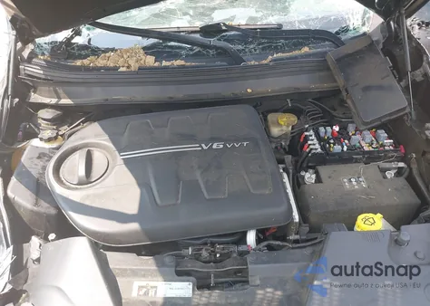 2017 Jeep Cherokee Limited 4X4 from USA, damaged, VIN 1C4PJMDS4HW631244